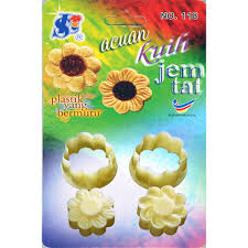 200 gram tepung gandum resepi tart nenas gulung, adalah antara kuih raya yang paling popular dan disukai ramai. Sl Acuan Kuih Tat Nenas Pineapple Tart Mould Biscuit Cutter Shopee Malaysia