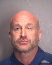 Man pleads guilty to arson at Wilmington apartments