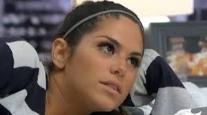 Amanda Zuckerman from Big Brother 15 shares new pregnancy photos to  celebrate fall