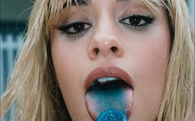 Rebecca Sayers's Instagram, Twitter & Facebook