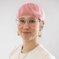 Amber Barrow's Instagram, Twitter & Facebook