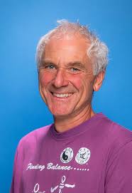 🎉 Deux belles retraites bien méritées ! 🎉 C'est avec une grande émotion  et une immense reconnaissance que nous saluons le départ à la retraite de  M. Daniel Masson, professeur de sciences