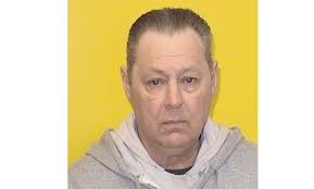 Man convicted in crash that killed two Hiram College students dies in prison