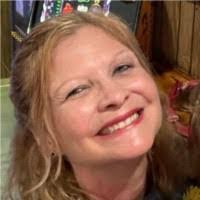 Michele Kemp's Instagram, Twitter & Facebook