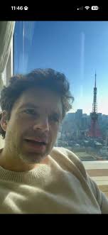 Golden Mirror Assists Girl