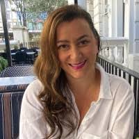 Danielle Willett's Instagram, Twitter & Facebook