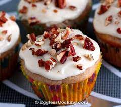 Hummingbird Cake Hummingbird Cupcakes Eggless Cooking Recipe Cupcake Recipes Hummingbird Cupcakes Banana Recipes