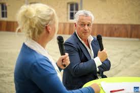 The following 11 files are in this category, out of 11 total. Bram Moszkowicz In Gesprek Met Chantal Joosten Bij Kenniscentrum Waatskamperheide In Ospel Foto S Nederweert24