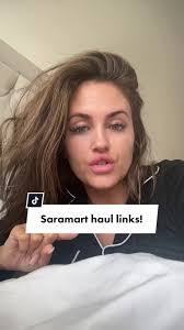 Leanne Hope's Instagram, Twitter & Facebook