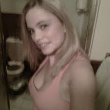 Amanda Branton's Instagram, Twitter & Facebook