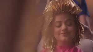 Audrey’s Royal Return 💅🏻