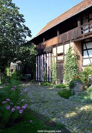 Pin Von Christin By Hof 9 Auf Ubern Gartenzaun Zu Inge Und Bernd I Teil Bauernhof Garten Hof Bauernhof Eingang