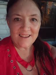 Got another mile in this evening...after a rest from dialysis.  🥵🥵🥵💪🏻💪🏻💪🏻💚💚💚