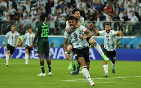 Jair bolsonaro foi aplaudido e vaiado durante aparição em clássico entre brasil e argentina, no mineirão. Franca X Argentina A Selecao Dos Varios Talentos Enfrentara A Selecao De Um Genio So Epoca Meia Cancha