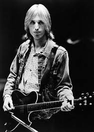 Pin By Sonja Healey On Music Tom Petty Rock Music Petty