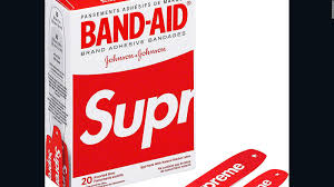 Die neuesten tweets von no name (@nonamebrands). Battle Of Supremes How Legal Fakes Are Challenging A 1b Brand Cnn Style
