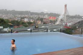 Hotel merupakan jenis akomodasi yang dikelola secara komersial. Kolam Renang Grandia Hotel Picture Of Grandia Hotel Bandung Tripadvisor