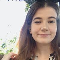 Shelby Shouse's Instagram, Twitter & Facebook