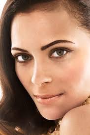 Daisy Buenrostro's Instagram, Twitter & Facebook