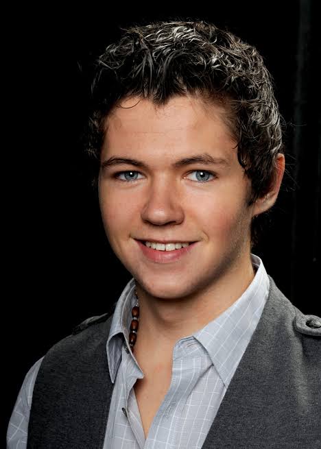 World Renowned Vocal Supergroup Celtic Thunder Cultivates the Talent of  Young Star on the Rise Damian McGinty as He Takes His Next Step as a  Contender on "The Glee Project" Premiering June