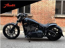 Custom Paint Harley Davidson Breakout Black Harley Davidson Harley Davidson Motorrader Gute Fahrt
