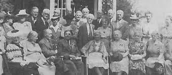 The town was symbolic of being romantic, leisure, freedom and reprising. Fyc History Fifty Year Club Fyc Knox College