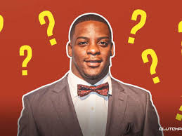 He played college football for the university of miami.he was drafted by the denver broncos in the second round of the 2002 nfl draft.portis was best known for being the starting running back for the washington redskins for seven seasons, in. It3qht3gdam6sm