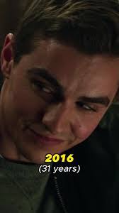 Amber Constantine's Instagram, Twitter & Facebook