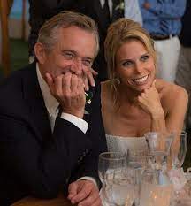 Cheryl Hines And Bobby Kennedy S Wedding Pictures From Cape Cod Nuptials Daily Mail Online In 2021 Cheryl Hines Kennedy Jr Kennedy