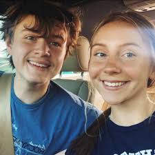 What self centering shifter helps with 5th gear detent issue?