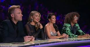 Mary ann , a filipino singer stuns judges with a beyonce cover on x factor! Natalie Bassingthwaighte Turns Up To X Factor Auditions Set In Ugg Boots Daily Mail Online