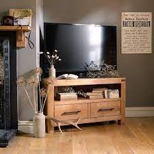 Autho… published march 01, 21 6:49am. Https Www Cotswoldco Com Living Room Furniture Tv Stands Oakridge Chunky Oak Cor Oak Corner Tv Unit Oak Furniture Living Room Farmhouse Living Room Furniture