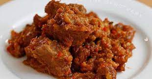 Bumbu rujak siap dihidangkan bersama cireng, resep cireng salju bumbu rujak ini gurih dan lezat disajikan saat panas. Resep Cara Membuat Daging Bumbu Rujak Istimewa Spesial Resep Masakan
