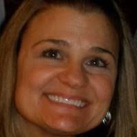 Elizabeth Dombrowski's Instagram, Twitter & Facebook