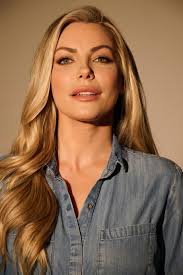 Hugh Hefnerin leski paljastaa: Tällaista elämä Playboy-kartanossa todella  oli