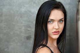 Brooke Lacey's Instagram, Twitter & Facebook