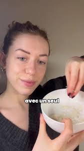 L'eau Du Riz Sur Le Visage