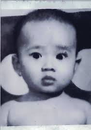 Cậu bé Baybylift vỡ òa niềm hạnh phúc tìm thấy mẹ sau 40 năm bị thất lạc