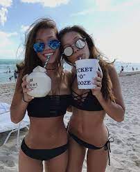 Does it rain all the time in myrtle beach? Es Una Chica De 18 Anos Que Debuto Para Convertirse En Lo Que Sie Fanfic Fanfic Amreading Books Wattpa Summer Photos Friend Pictures Bff Pictures