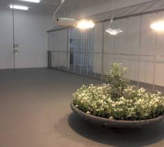 Use door between garage doors 7. Tue Greenfort Flash Art