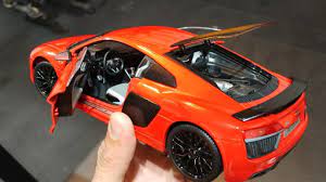 The audi r8 gets an exterior design refresh for 2020, featuring a new front grille, spoiler lip, lateral air intakes, and rear diffuser. Diecast Unboxing Of Audi R8 V10 Plus 1 18 Scale Diecast Model Car By Maisto Youtube