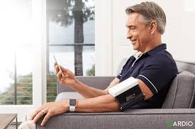 (it's best to take blood pressure from the left arm, if possible. Quick Guide To Monitoring Your Blood Pressure At Home Qardio