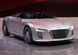 The Audi E Tron Spyder Is Being Dubbed As A Diesel Electric Roadster A Pairing Of Active Descriptors That Further Pro Sports Cars Luxury Audi Cars Audi E Tron