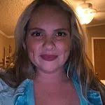 Laci Lowe's Instagram, Twitter & Facebook