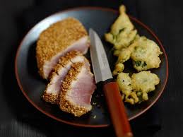 Thon En Croute De Sesame A La Japonaise Et Tempuras De Brocolis Recettes Recette Recette Recettes De Cuisine Cuisine