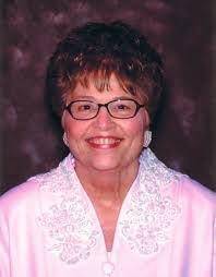 Freida Dillon's Instagram, Twitter & Facebook