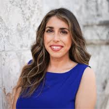 In college, I spent 4 years working for FGCU's Alumni Association. When I  finished my final degree last May, I said I wanted to take a year away from  the school before