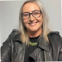 Emma Templeman's Instagram, Twitter & Facebook