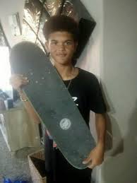 Although enquiries are still ongoing, at this time we believe the boy had been struck by lightning. Incredible Moment Boy 13 Is Struck By Lightning And Is Saved By His Skateboard