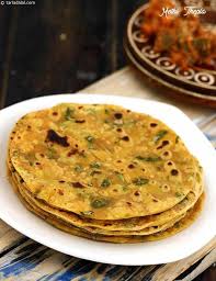 Methi Thepla Gujarati Methi Thepla Recipe Recipes Tiffin Recipe Healty Eating